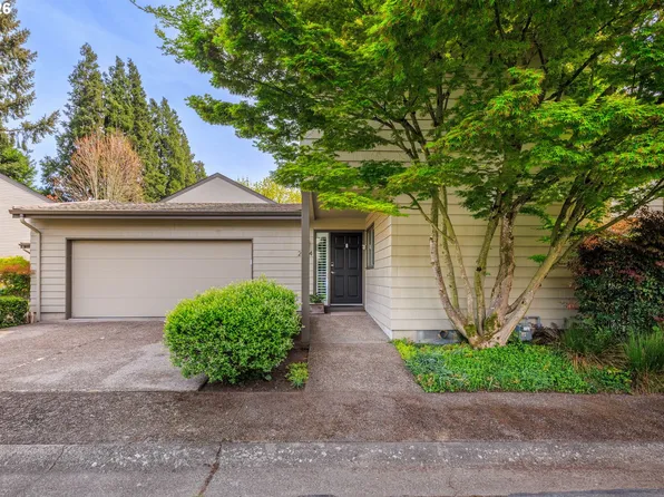 2084 Eastwood Ln, Eugene, OR 97401