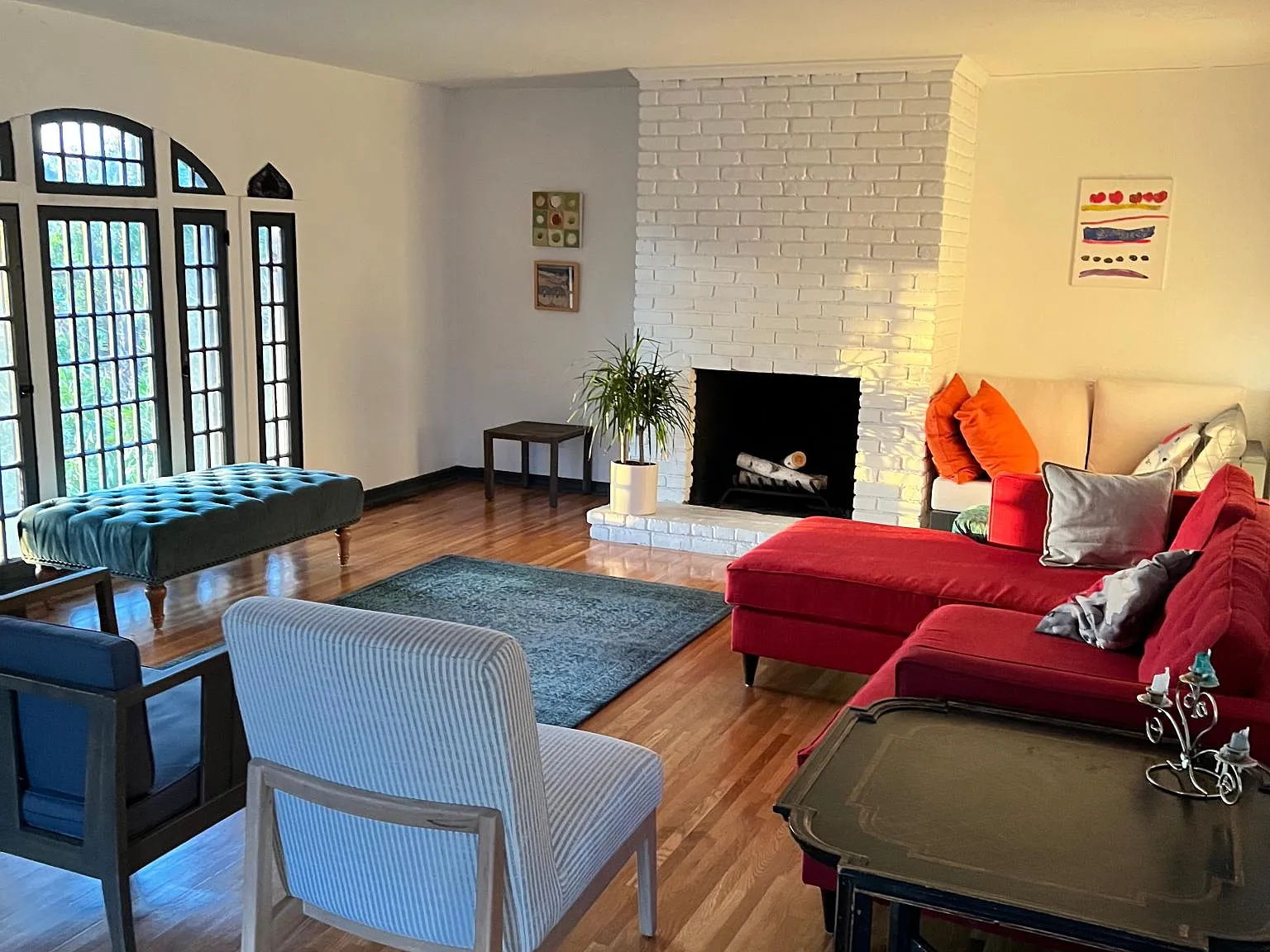 1650 Sargent Pl — Photo 2