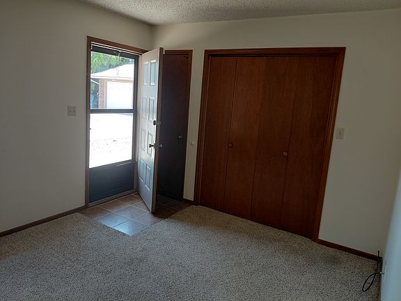 3rd image of 1416 W 16th Ave #C