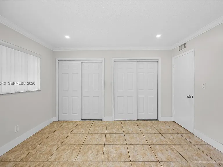 5141 Hollywood Blvd #209 — Photo 12