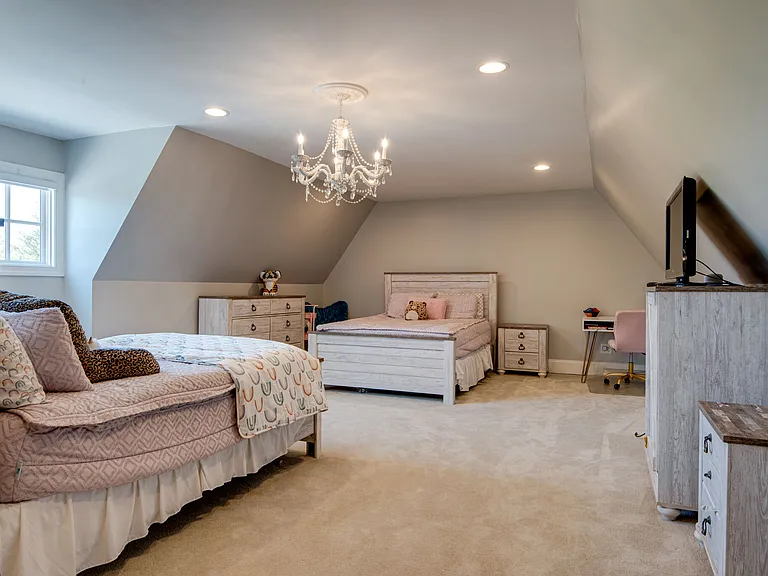 6605 Goshawk Ct — Photo 25