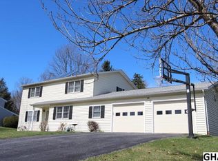30 Ashley Dr, Dillsburg, PA 17019