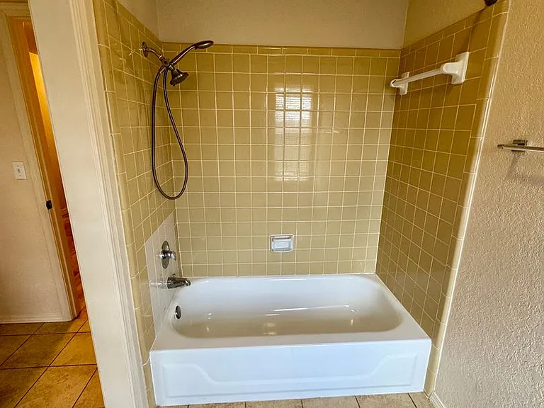 6618 S 112th East Ave — Photo 30