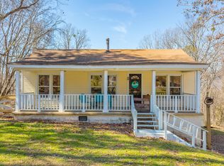 406 Ridgeland Rd, Rossville, GA 30741