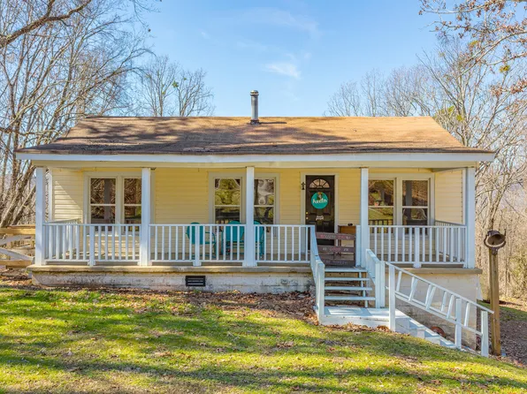 406 Ridgeland Rd, Rossville, GA 30741