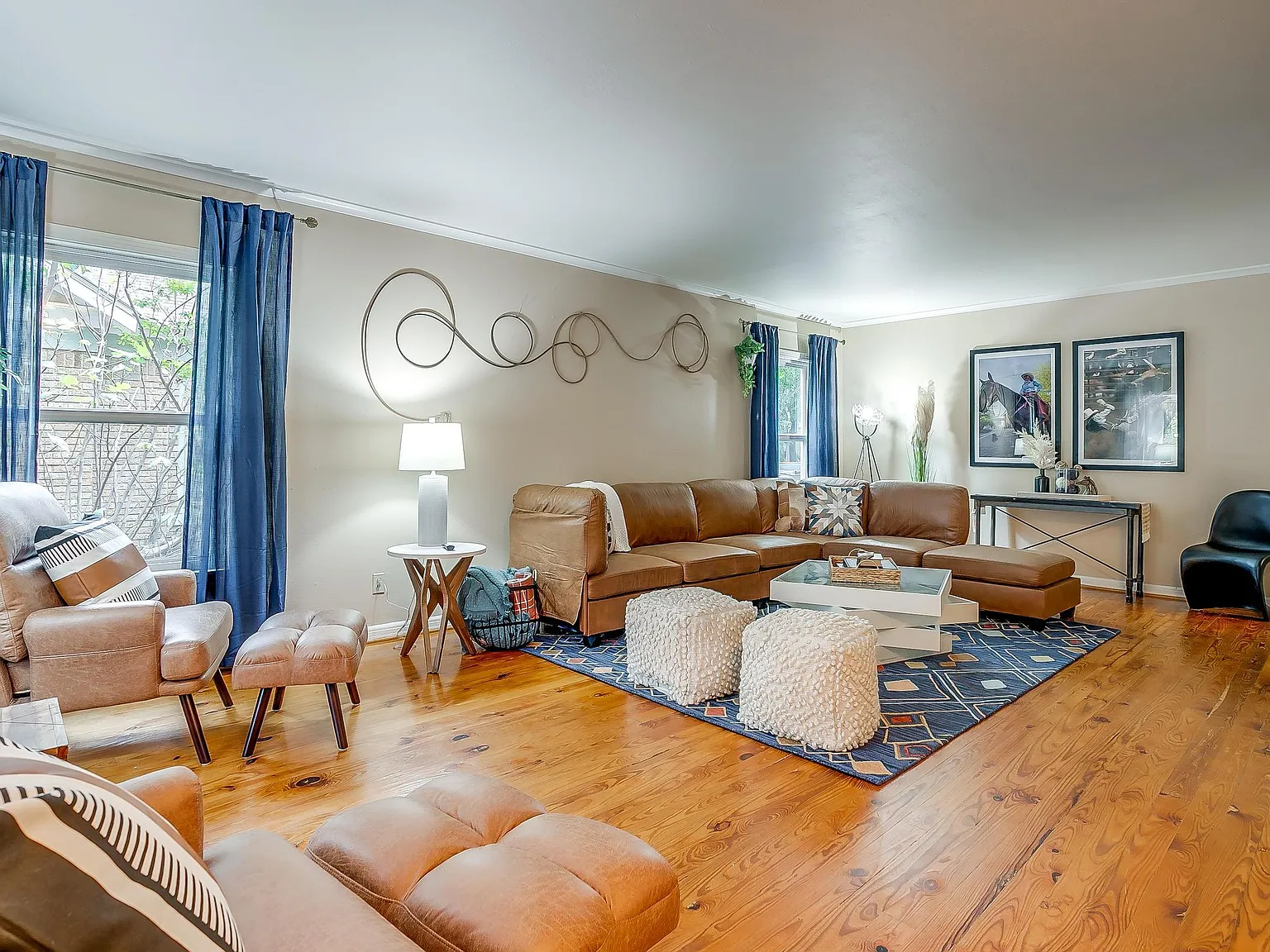 5 bed, 3200 sqft, $9,000 — Photo 4