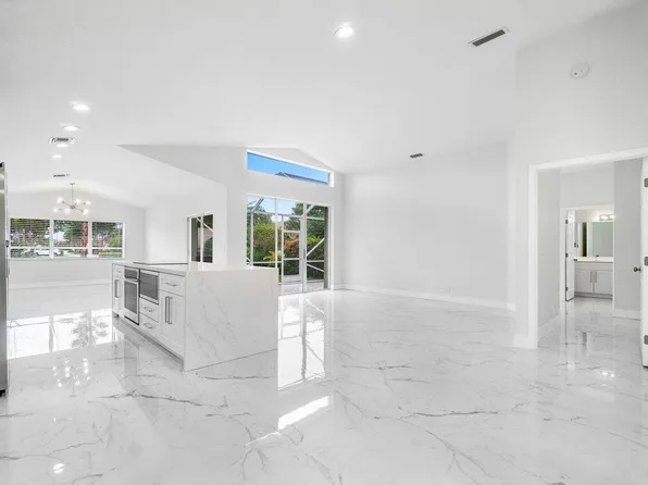 7809 Travlers Tree Drive, Boca Raton, FL 33433