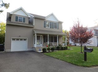 973 Burbank Ave, Brick, NJ 08723