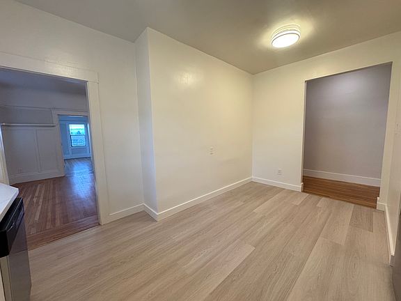 3rd image of 5507 College Ave