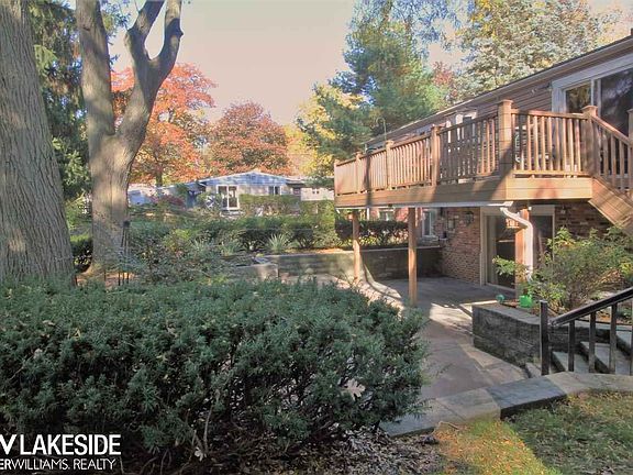 4th image of 3575 Eastbourne Dr
