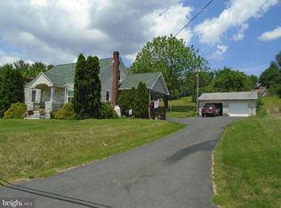 356 Suedberg Rd, Pine Grove, PA 17963