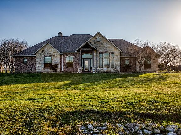5th image of 3333 Vaquero Dr