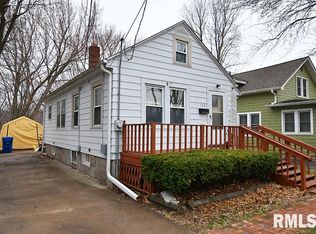 123 18th Ave, Moline, IL 61265