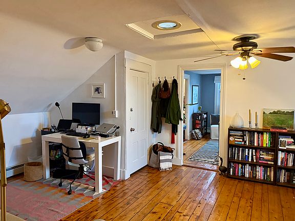 4th image of 36 Governor St #4
