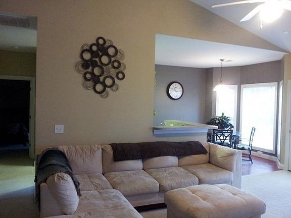 3rd image of 9173 Markleys Grove Blvd