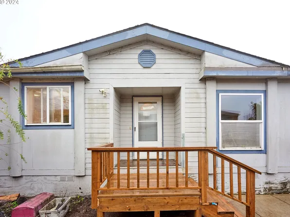 1029 Black Walnut St, Gervais, OR 97026