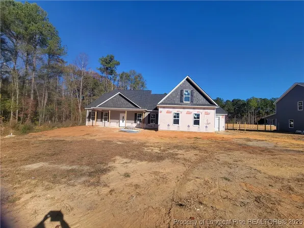 2435 Live Oak Dr, Fayetteville, NC 28306