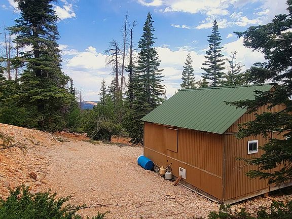 3rd image of 5300 W Bitterberry Cir