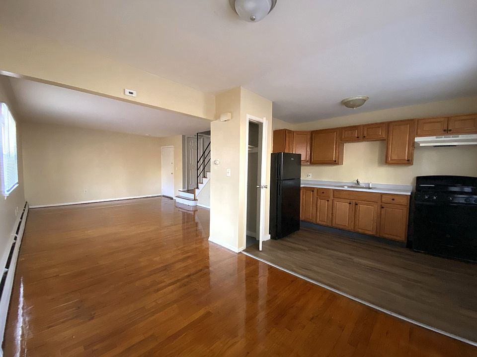 1st image of 265 Blake St APT 20