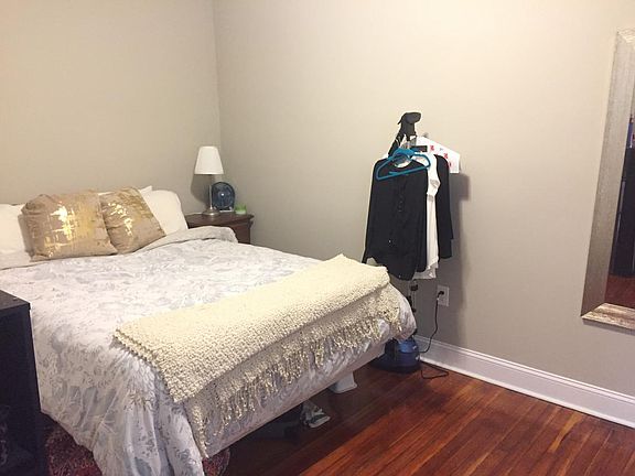 5th image of 1527 Spruce St #24