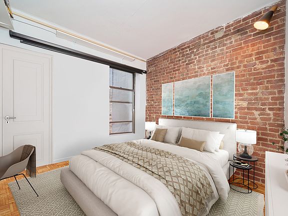 3rd image of 335 W 43rd St APT 5c