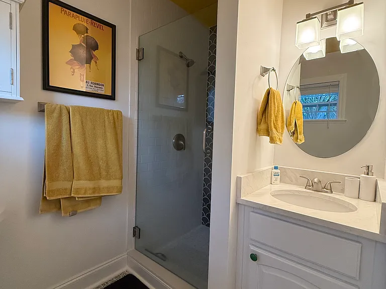 1306 Palm Cir — Photo 27