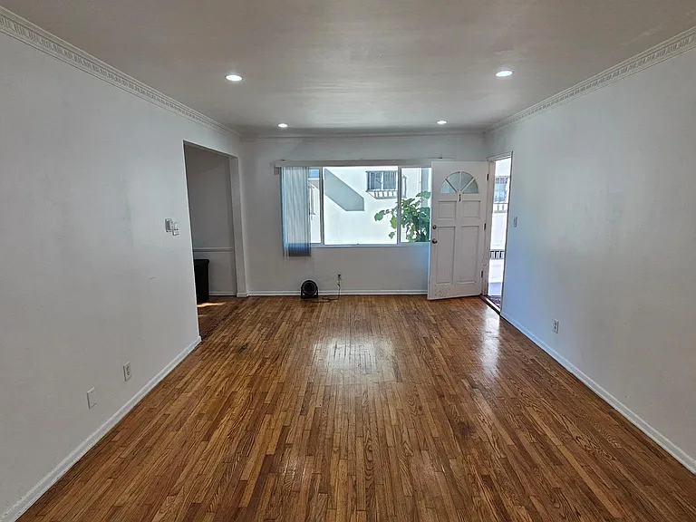 3125 S Durango Ave #1 — Photo 11
