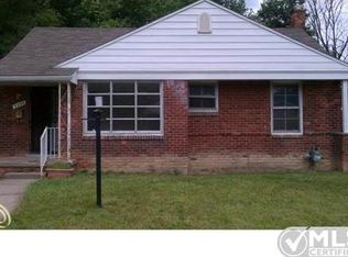 9542 Heyden St, Detroit, MI 48228