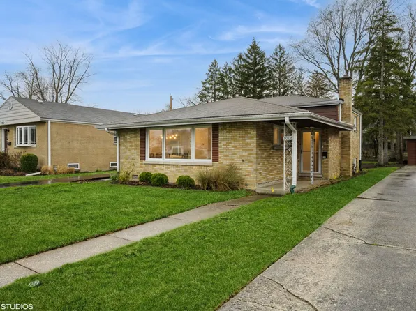 1006 Meadowcrest Rd, La Grange Park, IL 60526