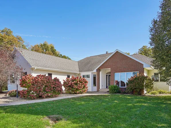 7370 Wilburn Rd, Sun Prairie, WI 53590