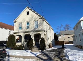 59 Chestnut St, Rensselaer, NY 12144