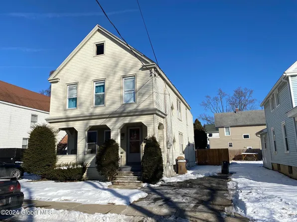 59 Chestnut Street, Rensselaer, NY 12144