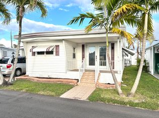 1401 S 33rd Rd, Hollywood, FL 33021