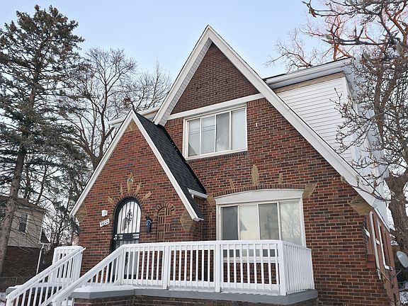 3rd image of 9400 Marlowe St