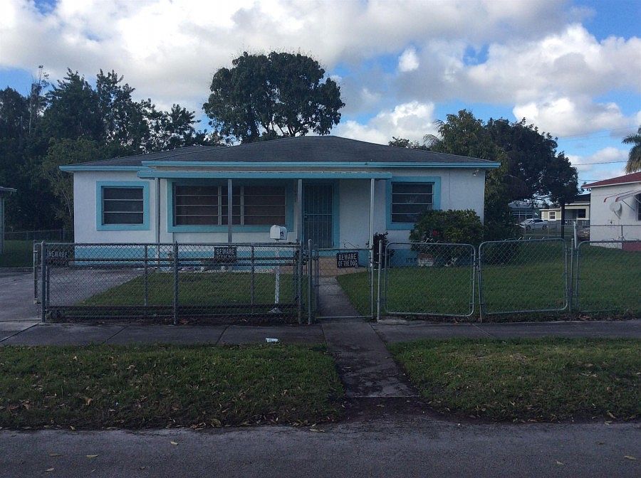 1st image of 1451 NW 92nd St