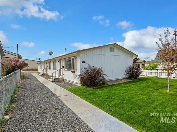 121 8th Ave S, Buhl, ID 83316