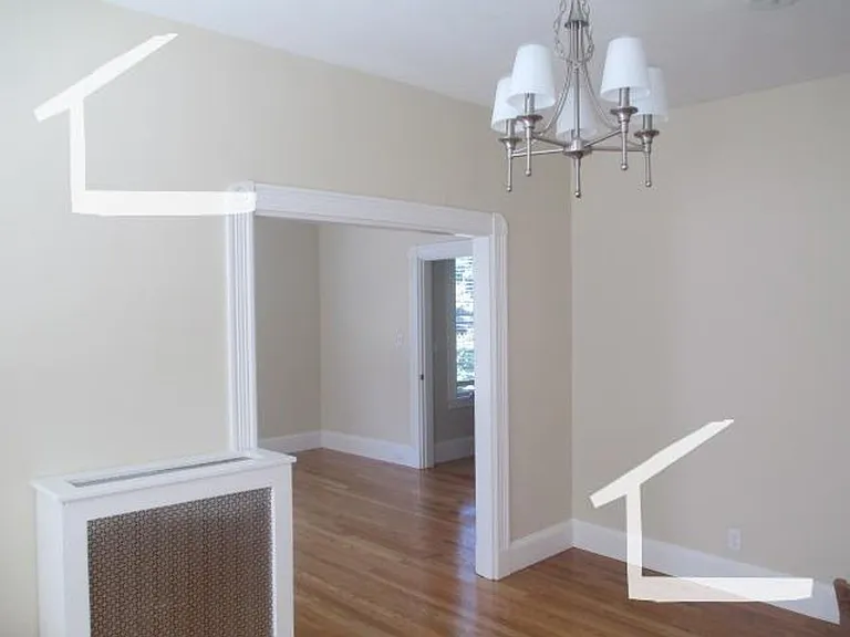 85 Surrey St #1 — Photo 4