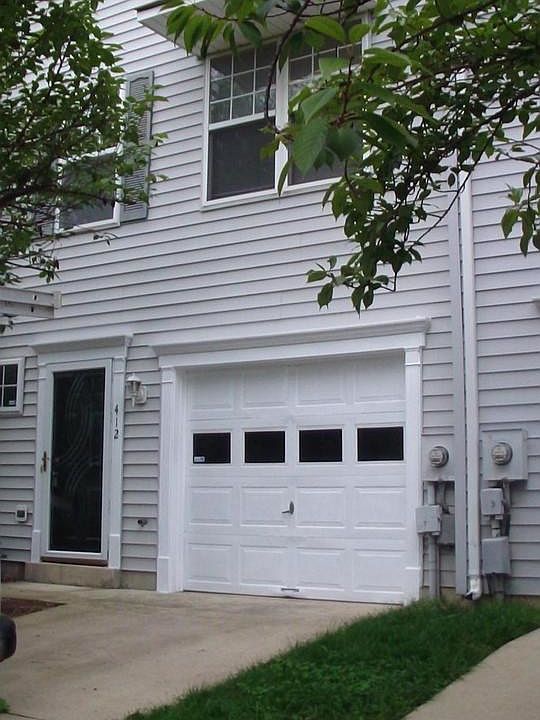 Exterior (Front)