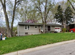 5406 N Woodland Ave, Kansas City, MO 64118