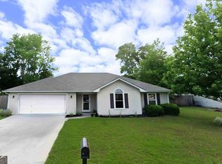 108 Honeysuckle Rd, Kingsland, GA 31548