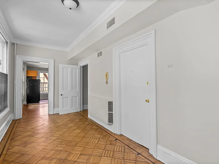 505 Cathedral St #2 — Photo 14