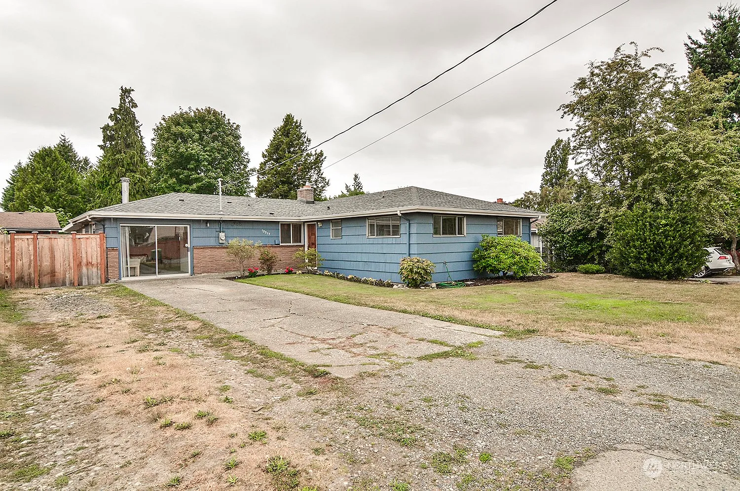 13317 6th Avenue SW photo 1