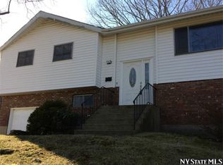 47 Cherrywood Rd, Yonkers, NY 10710