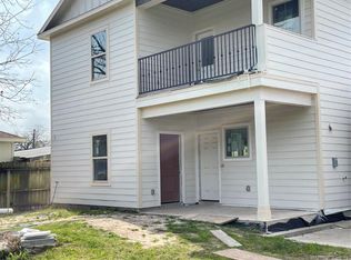 7418 Gonzales St, Houston, TX 77020