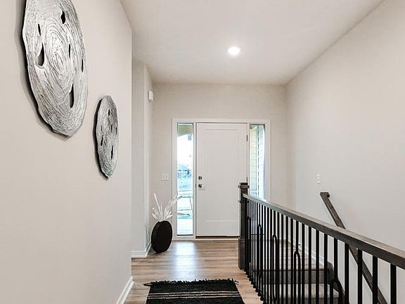 4th image of 4421 N 189th St