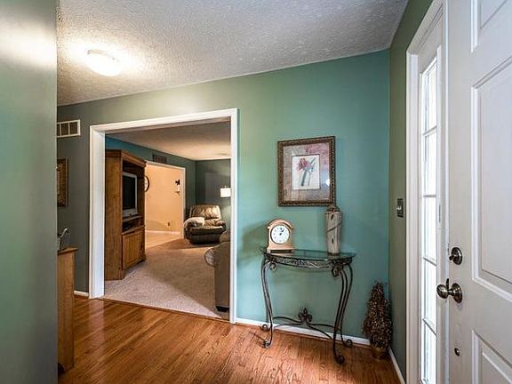 4th image of 3750 Durango Green Dr