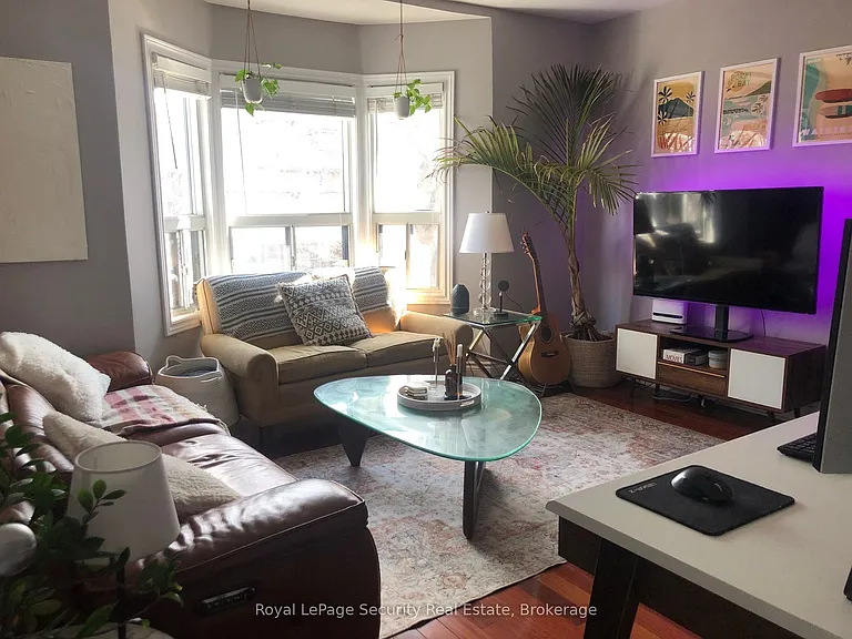 380 Crawford St #2 — Photo 3
