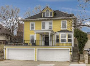 418 Groveland Ave #2, Minneapolis, MN 55403