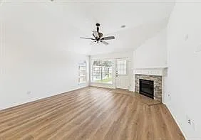 25938 Chapman Falls Dr — Photo 17