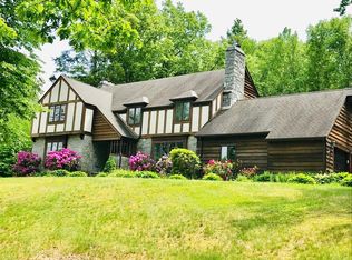 43 Country Corners Rd, Amherst, MA 01002